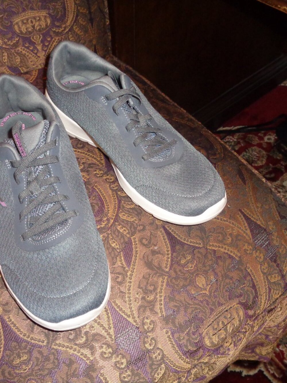Sketchers Air Cooled Mat Shoes Sneakers Women's Size 9 Blue Gray Tones 124094